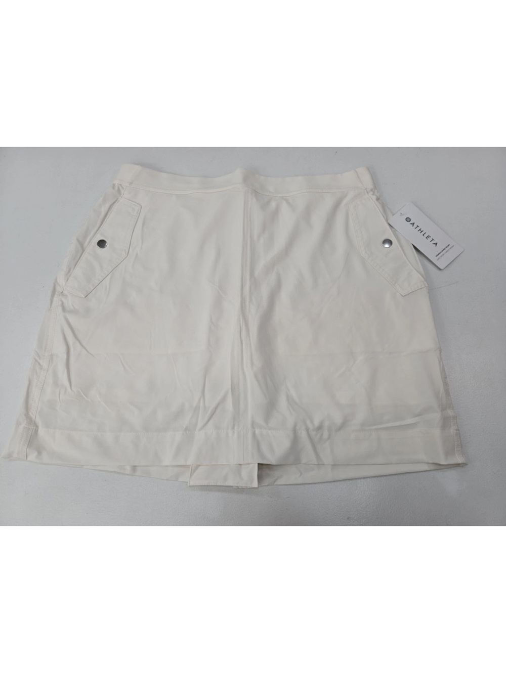 Athleta Vienna Cargo Skort Cream White Pull On Hiking Travel Pockets Size 16 NEW